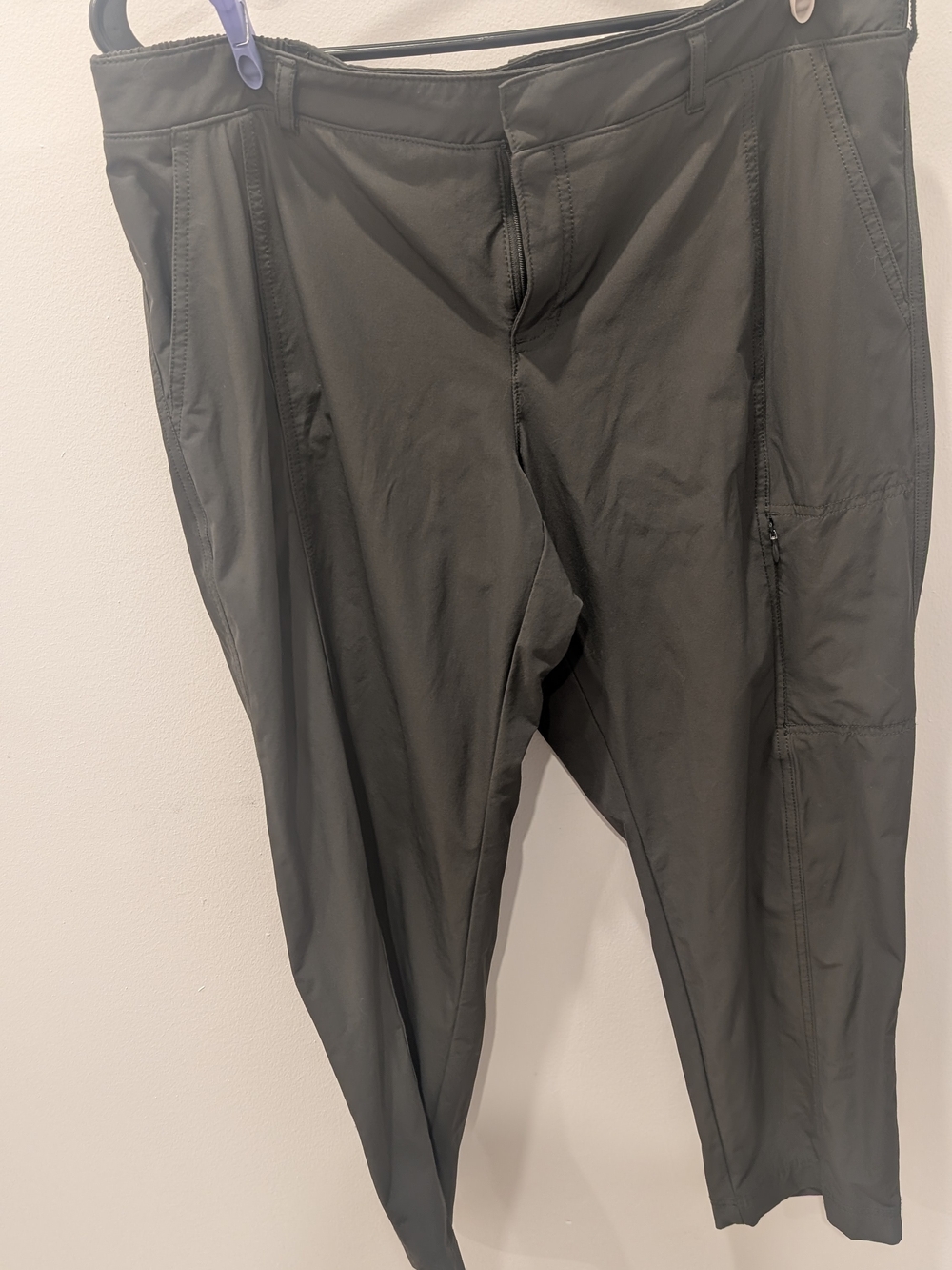 Women’s Cargo Pant with Slim Utility Fit in Olive Green